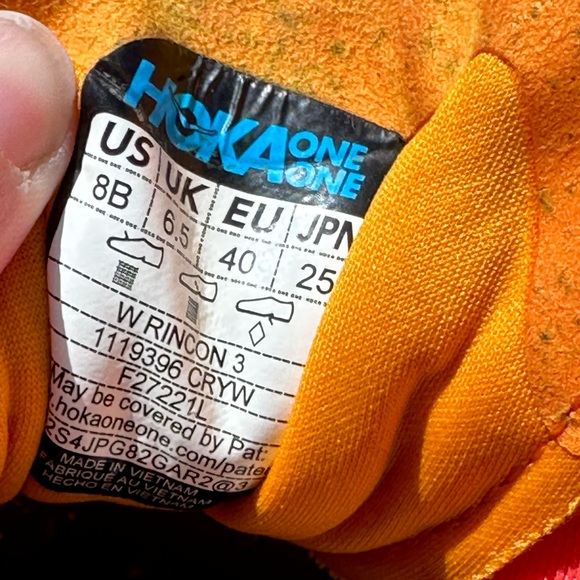 Hoka Rincon 3 Camellia/ Radiant Yellow size 8B - Picture 10 of 11